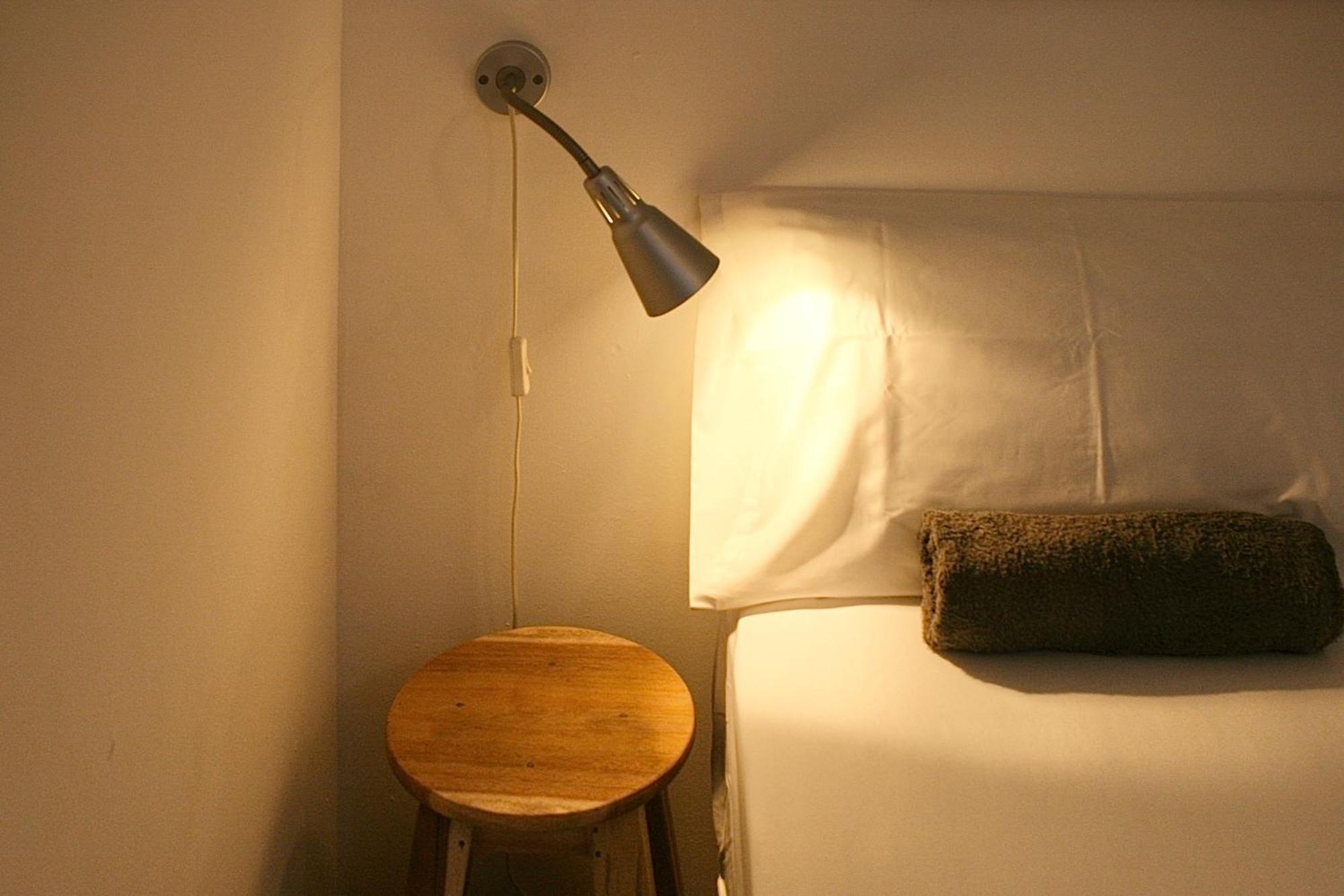 T-Boutique Hostel - Hua Lamphong Bangkok Exteriör bild