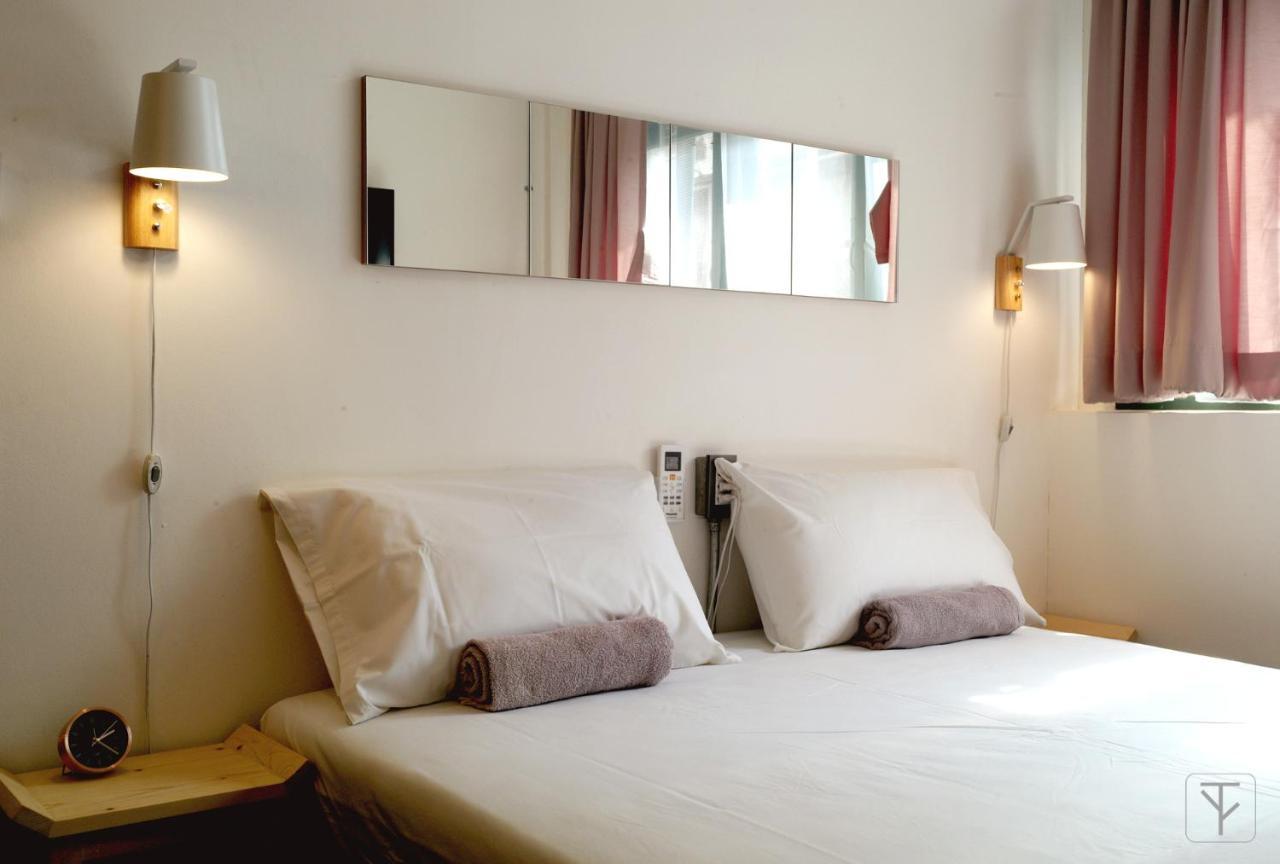 T-Boutique Hostel - Hua Lamphong Bangkok Exteriör bild